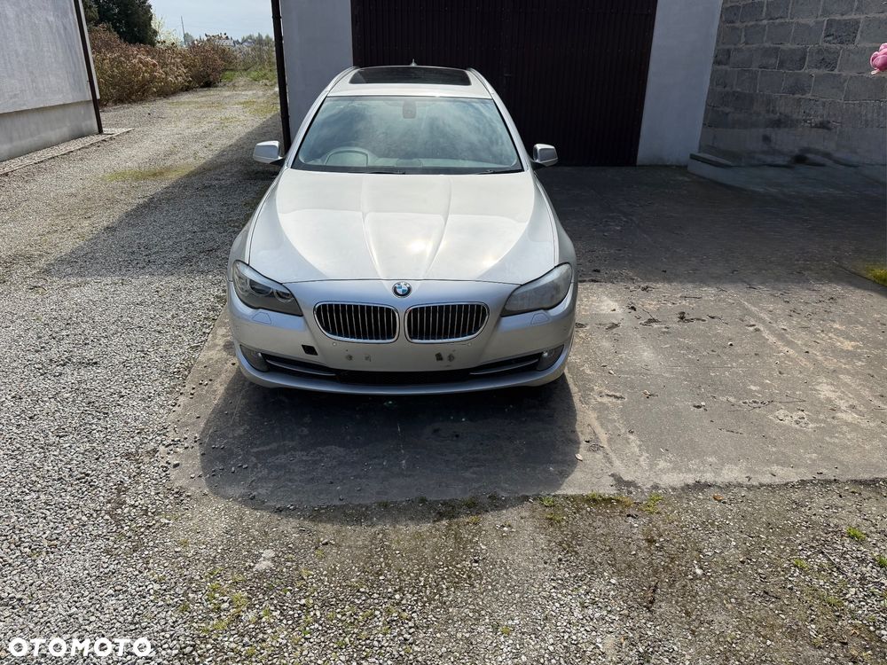 BMW Seria 5 520d - 8