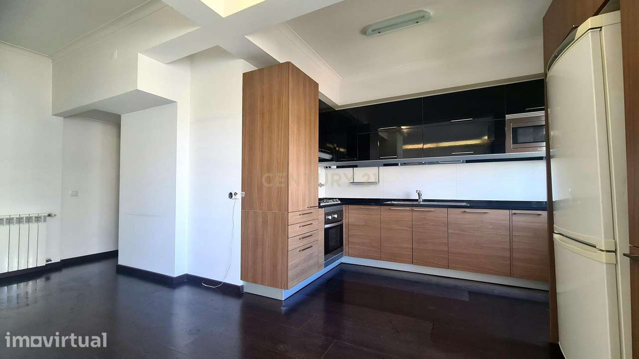 Apartamento Renovado T2 em Santa Clara, Lisboa - Grande imagem: 4/24