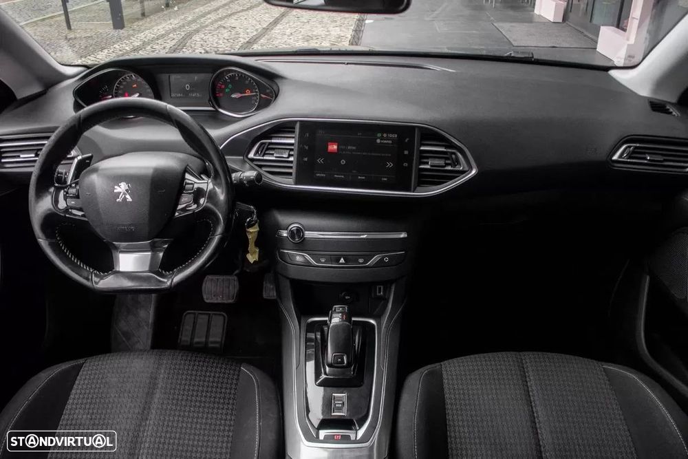 Peugeot 308 SW - 31