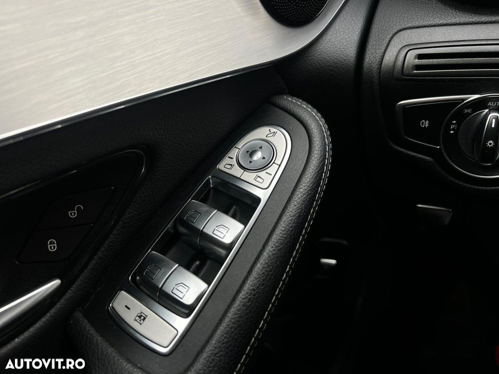 Mercedes-Benz GLC - 38