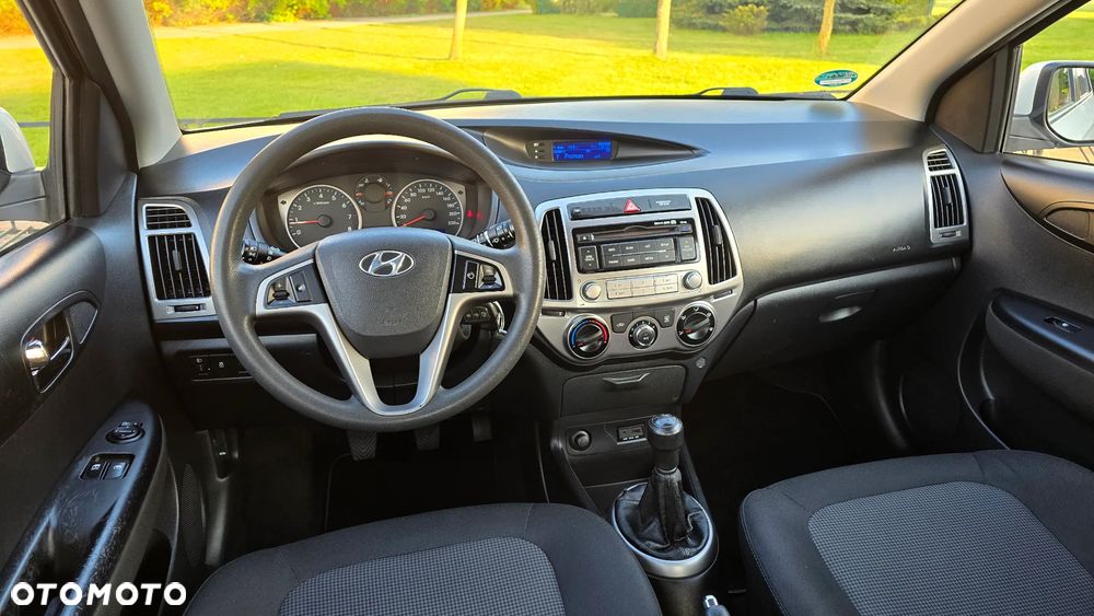 Hyundai i20 - 10