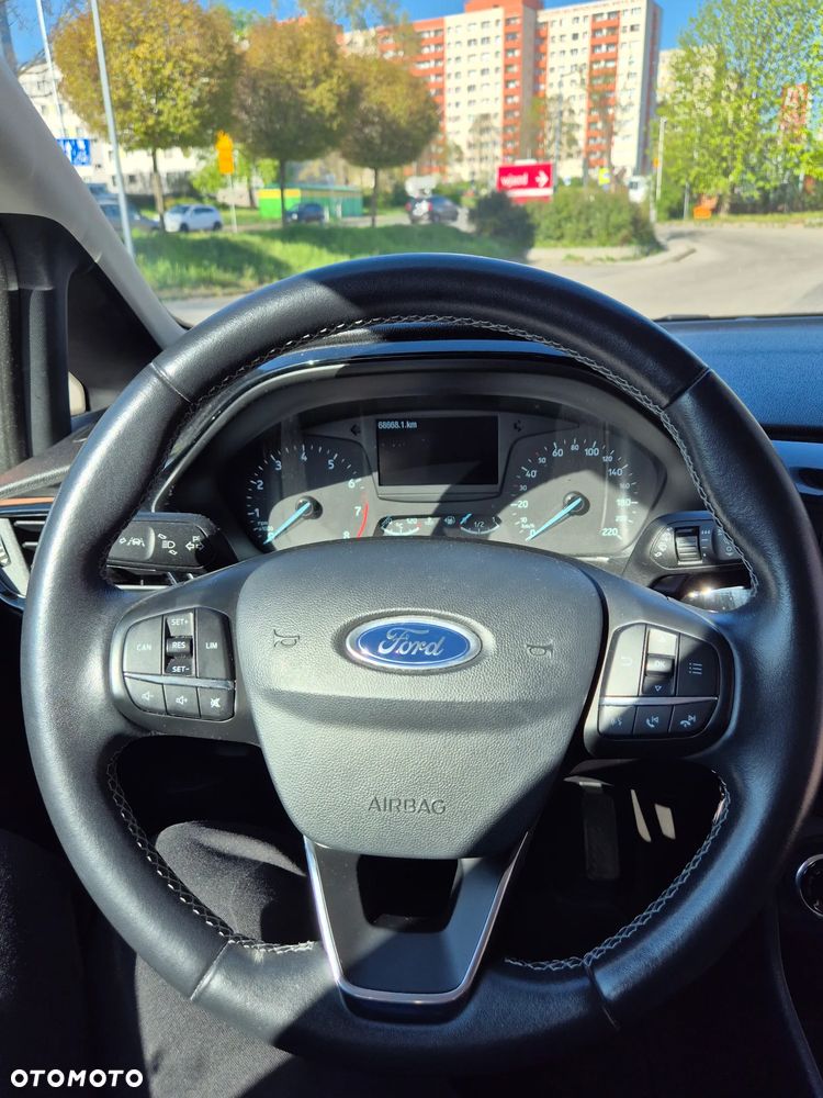 Ford Fiesta 1.1 Trend - 12