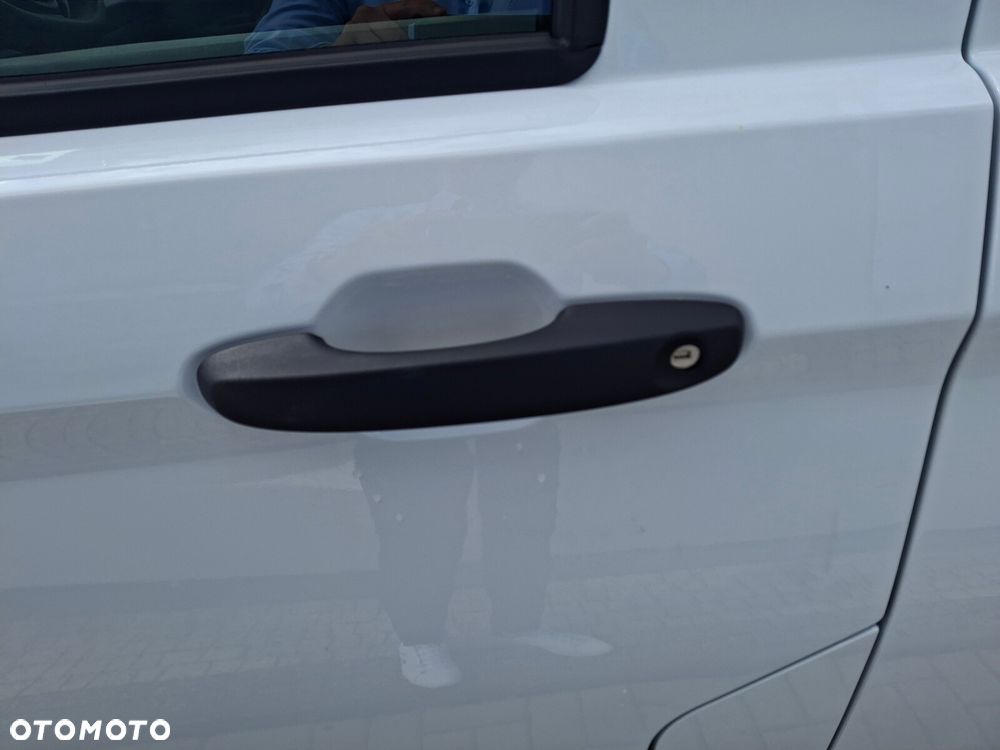 Volkswagen Transporter - 13