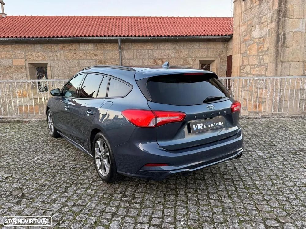 Ford Focus SW - 5