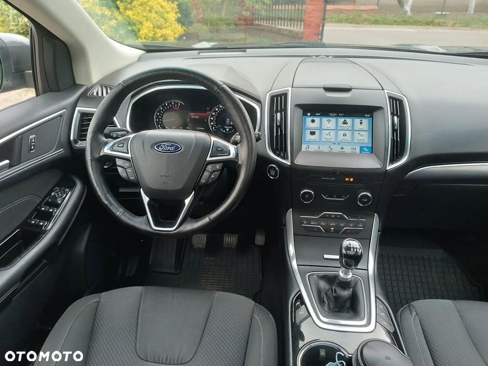 Ford Edge - 23