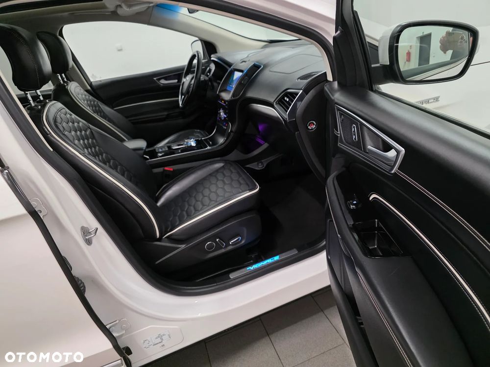 Ford Edge 2.0 EcoBlue Twin-Turbo 4WD ST-Line - 29