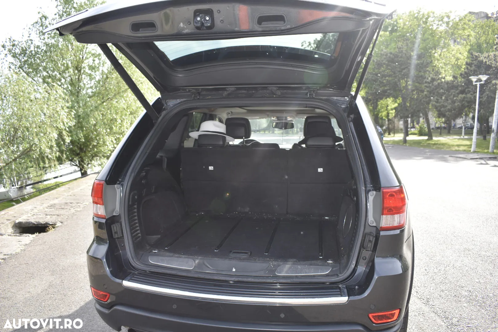 Jeep Grand Cherokee 3.0I CRD Limited - 8