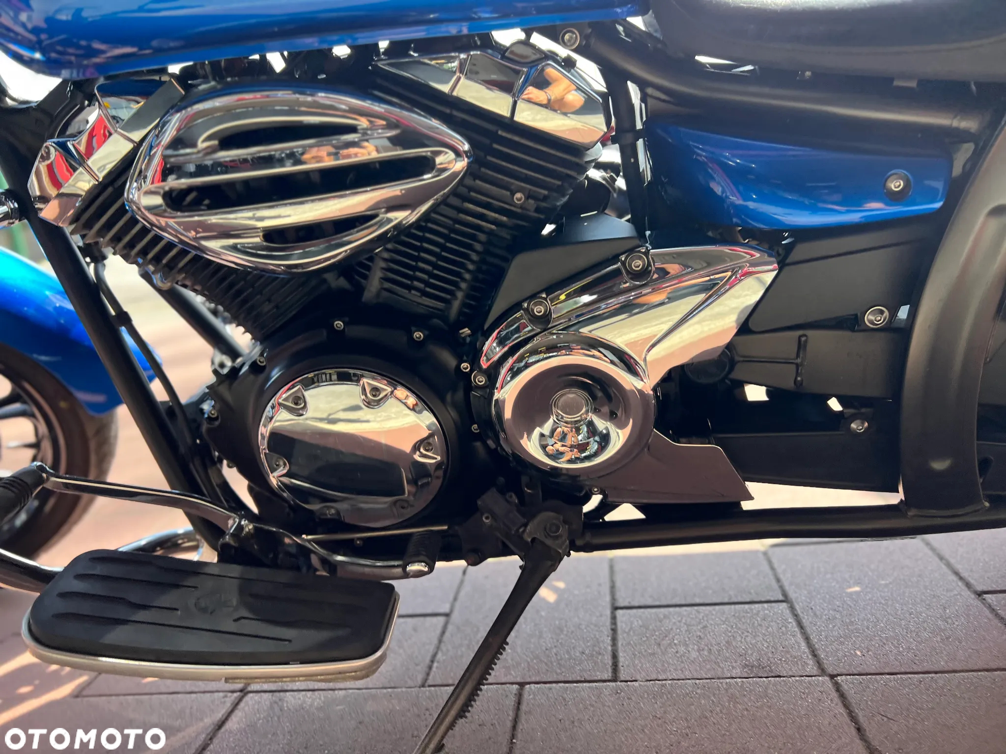 Yamaha XVS - 4