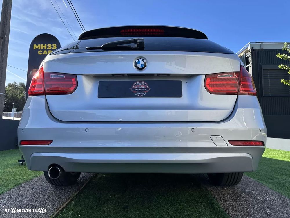 BMW 318 d Sport Line - 16