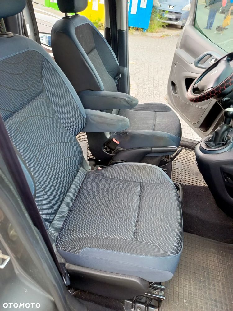 Peugeot Partner - 10