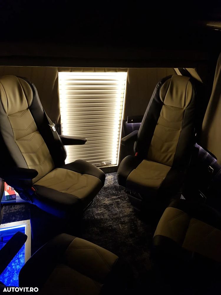 Mercedes-Benz Sprinter 319 CDI 3.0 V6 7gtronic VIP Race van - 10