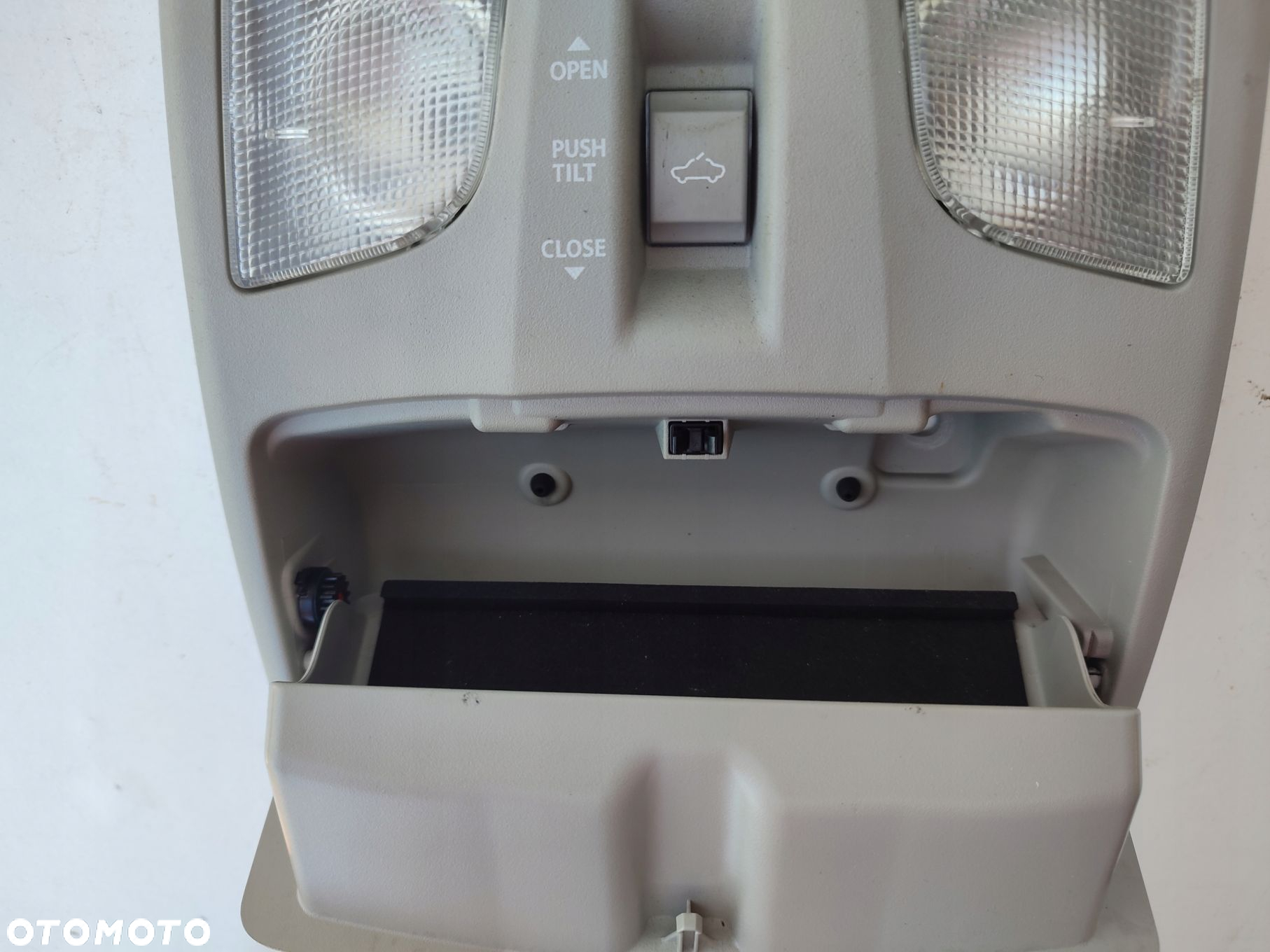 Lampka podsufitki przełącznik szyberdachu SUZUKI SX4 S-CROSS EUROPA - 4