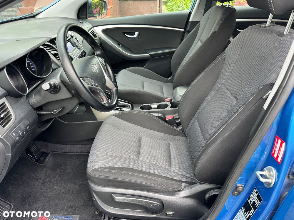 Hyundai i30 Kombi 1.6 GDi DCT Premium - 19