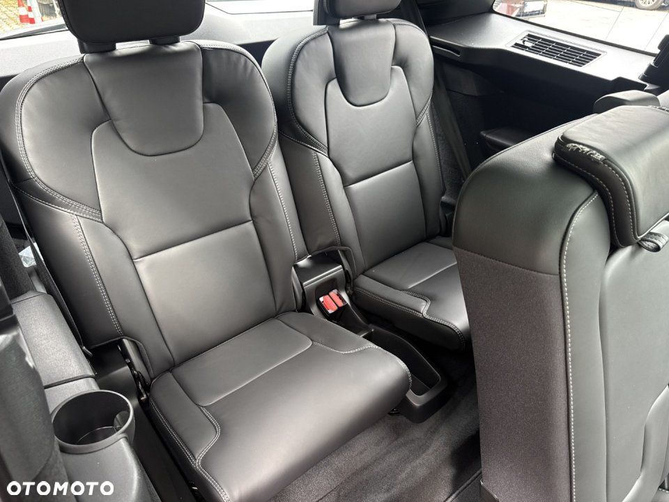 Volvo XC 90 - 14