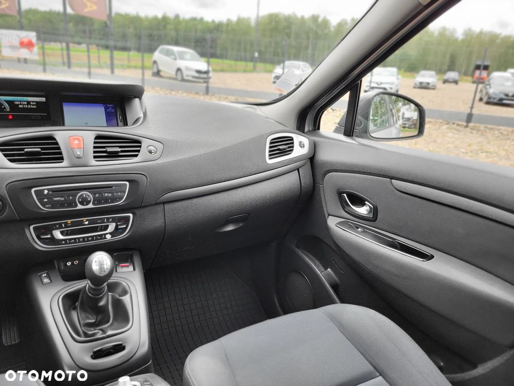 Renault Scenic 1.6 16V 110 Expression - 16