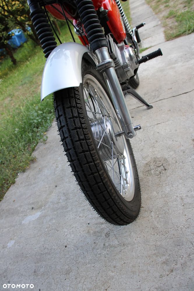 Simson Inny - 24