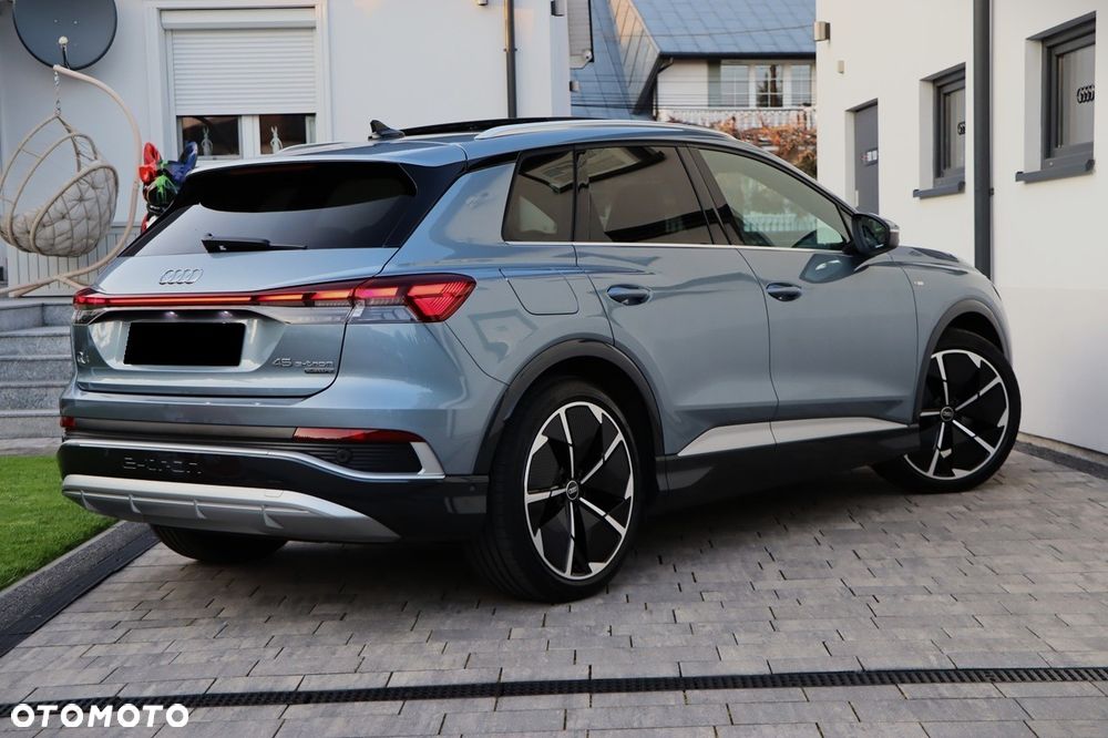 Audi Q4 e-tron - 10