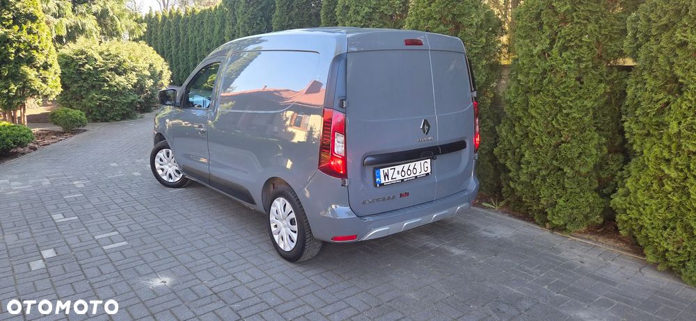 Renault EXPRESS - 12