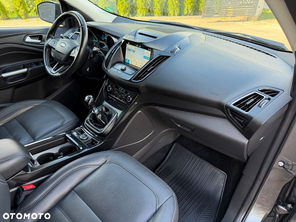 Ford Kuga 2.0 TDCi AWD Titanium - 29