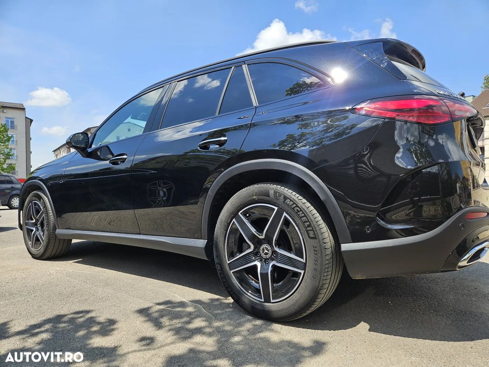 Mercedes-Benz GLC 300 d 4MATIC MHEV - 20