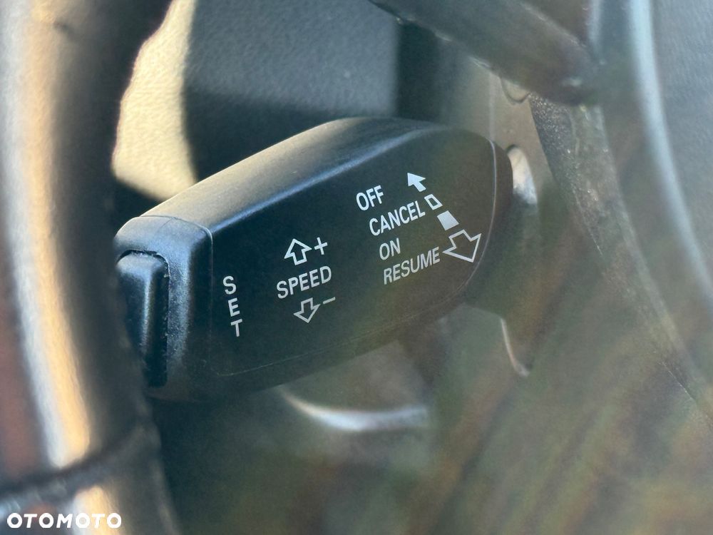 Audi A1 3-drzwiowe 1.2 TFSI admired - 23