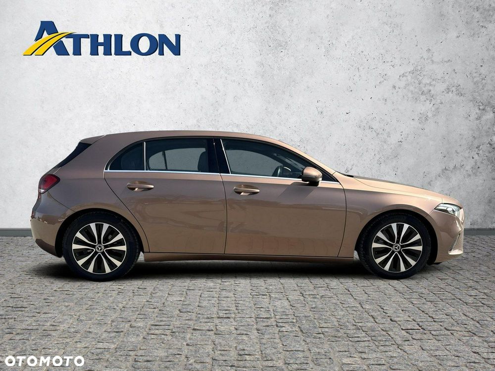 Mercedes-Benz Klasa A 200 4-Matic Style 8G-DCT - 6