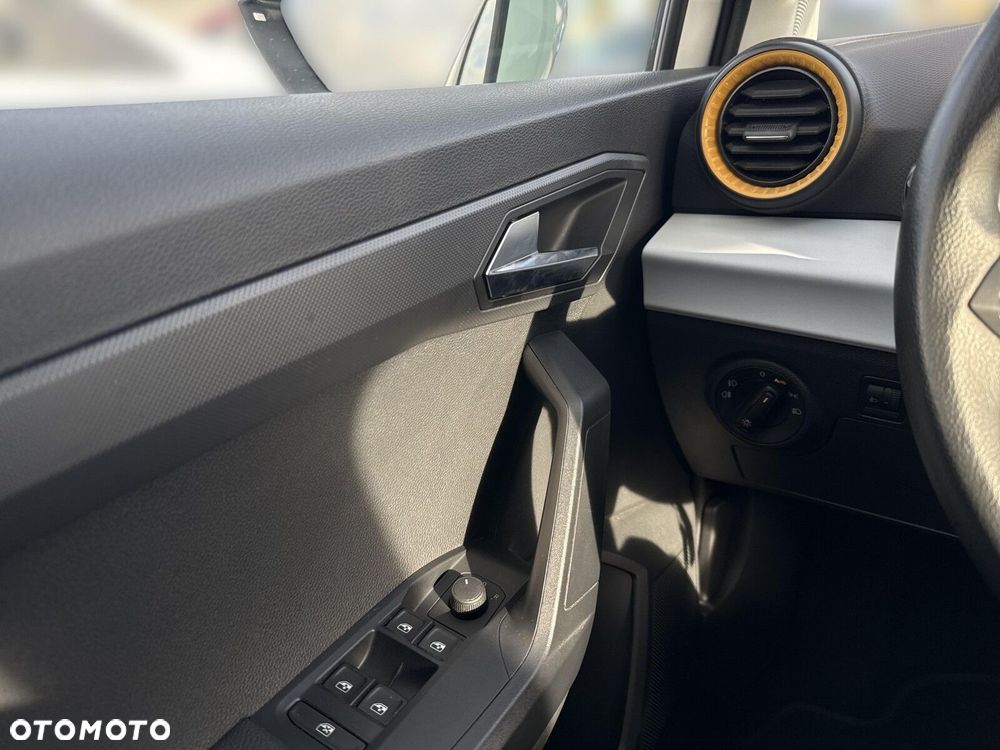 Seat Arona - 22