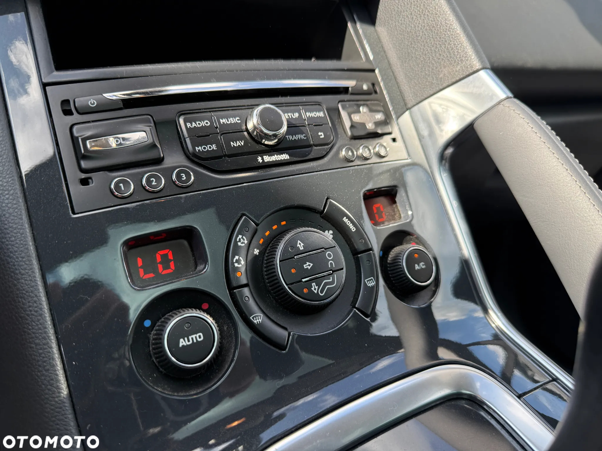 Peugeot 3008 e-HDi 115 ETG6 Stop&Start Active - 30