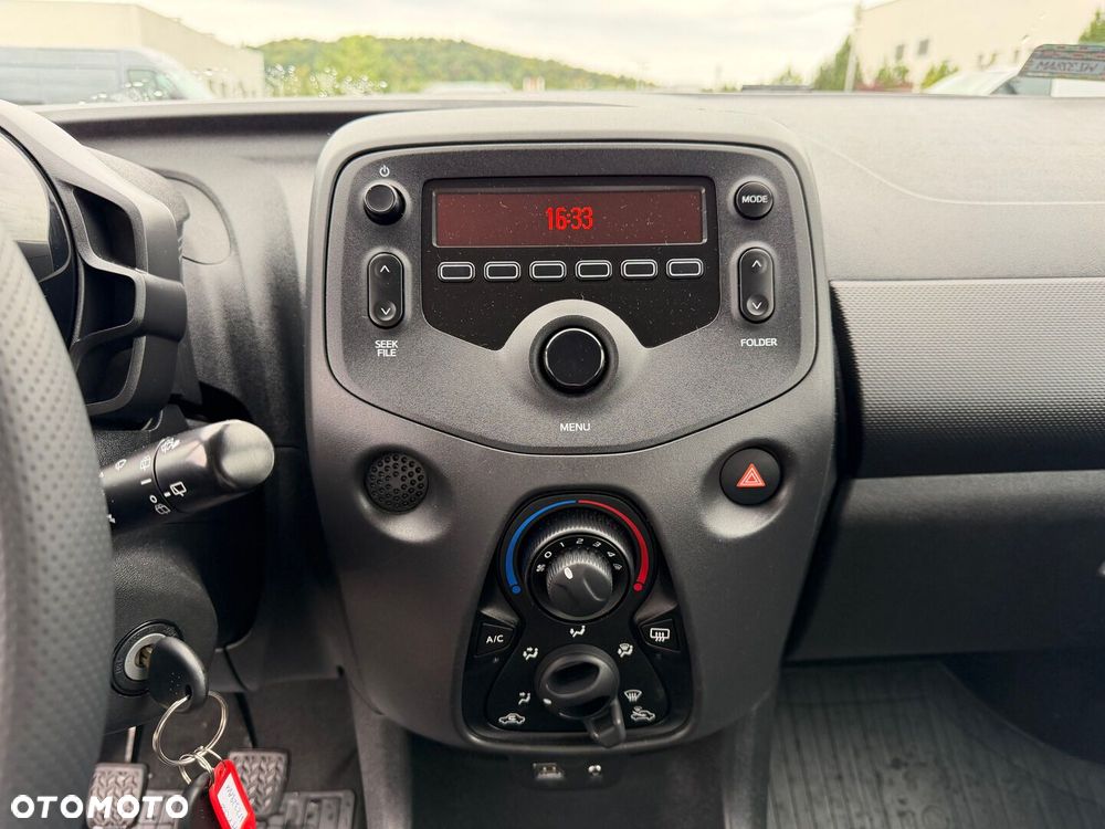 Toyota Aygo - 13