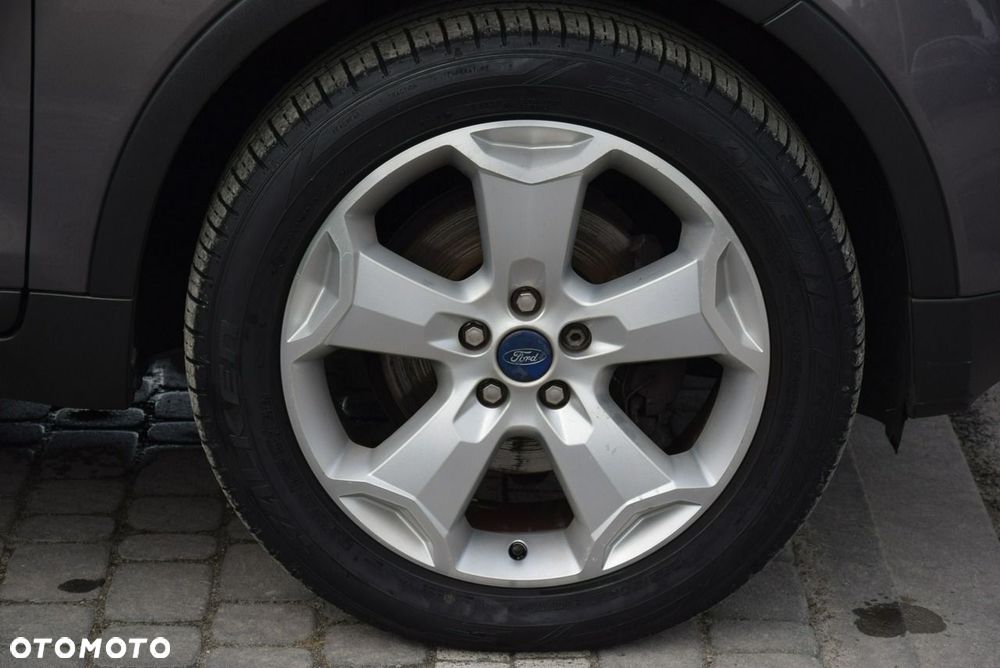 Ford Kuga 2.0 TDCi 4x4 Titanium - 10