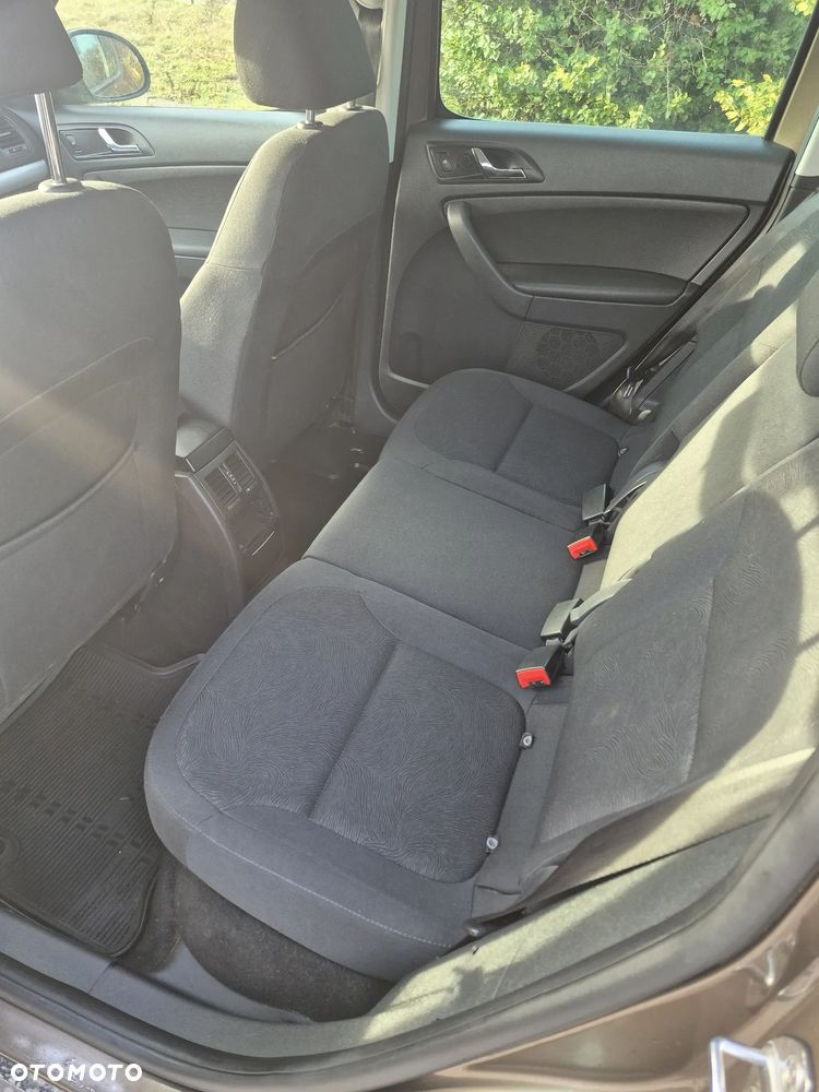 Skoda Yeti 1.2 TSI 4x2 Ambition - 14