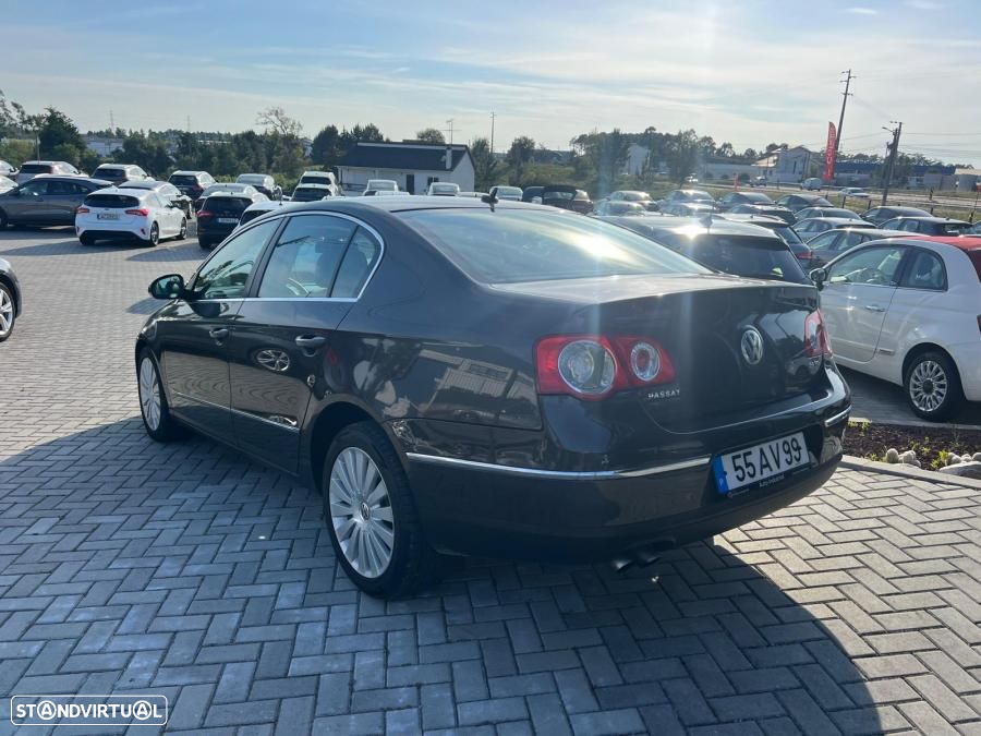 VW Passat 2.0 TDI Confortline - 4
