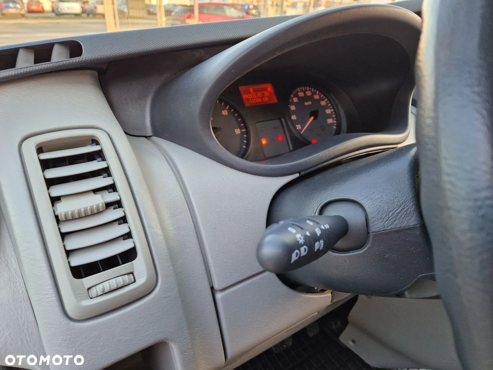 Opel Vivaro L2H1 2.9t Edition - 24