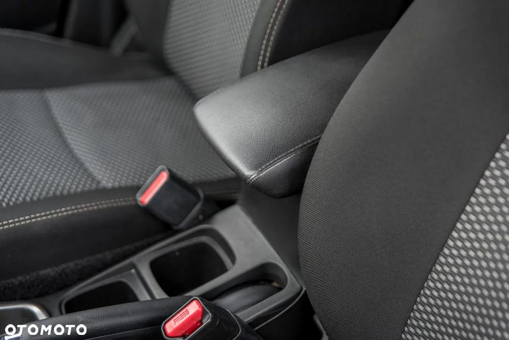 Suzuki Vitara 1.4 Boosterjet Hybrid Comfort+ - 19