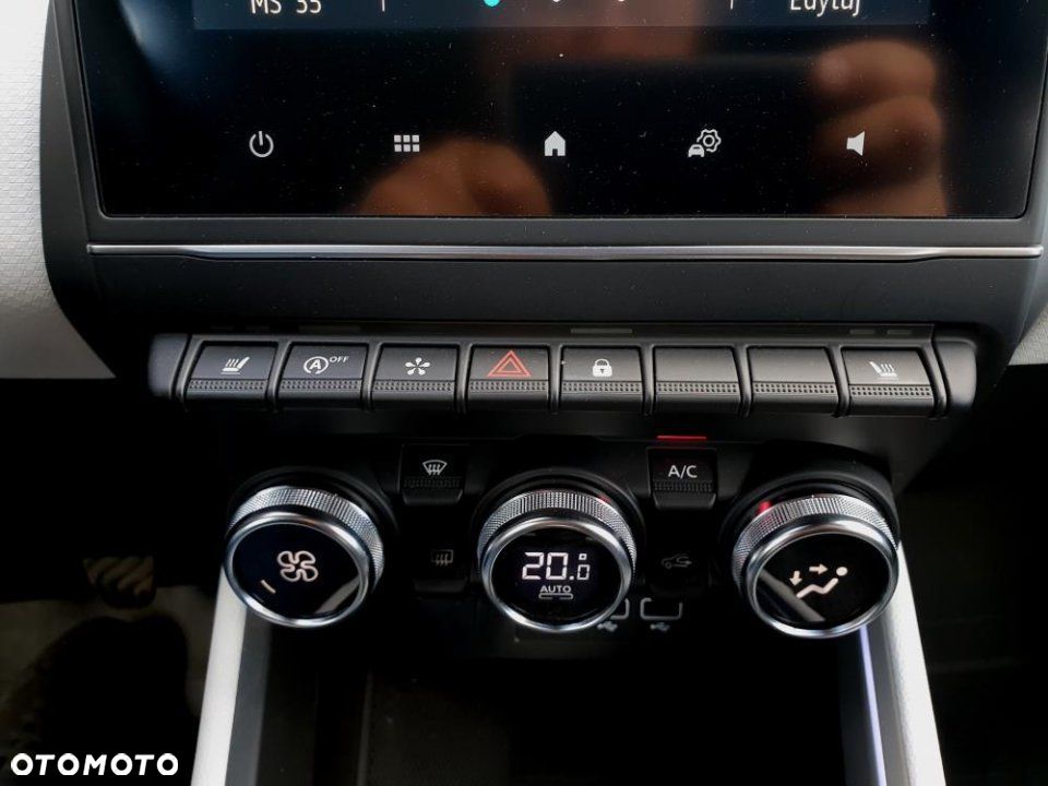 Renault Clio - 21