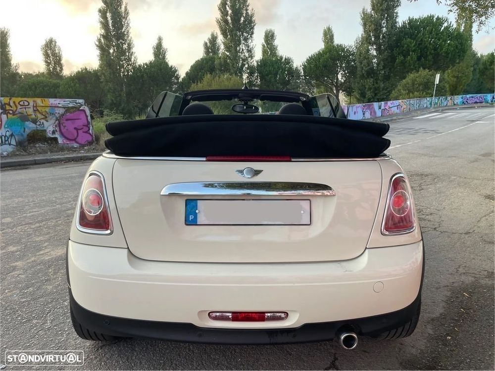 MINI Cabrio Cooper D - 12