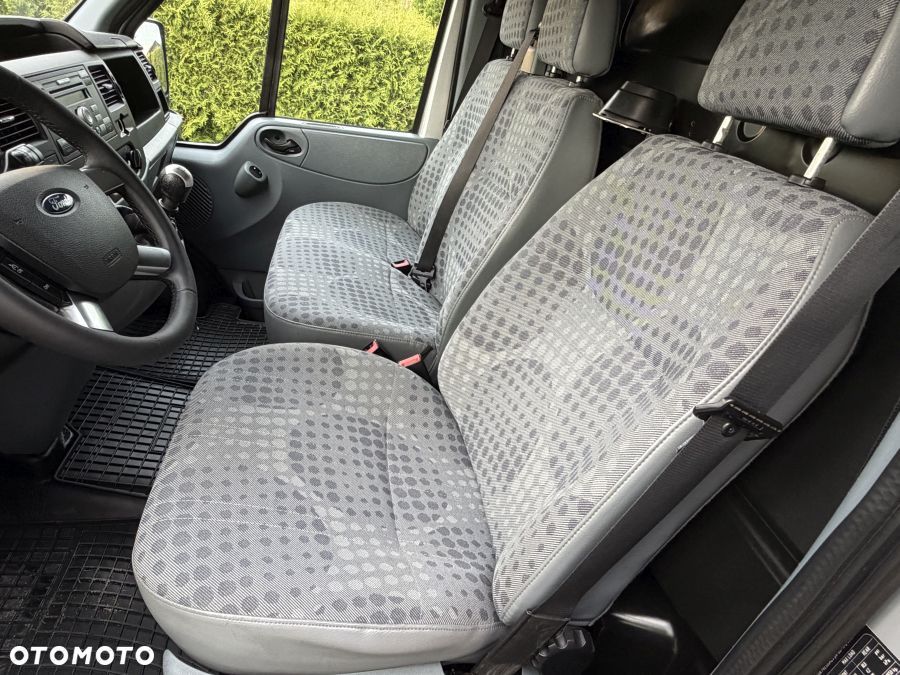 Ford Transit - 22