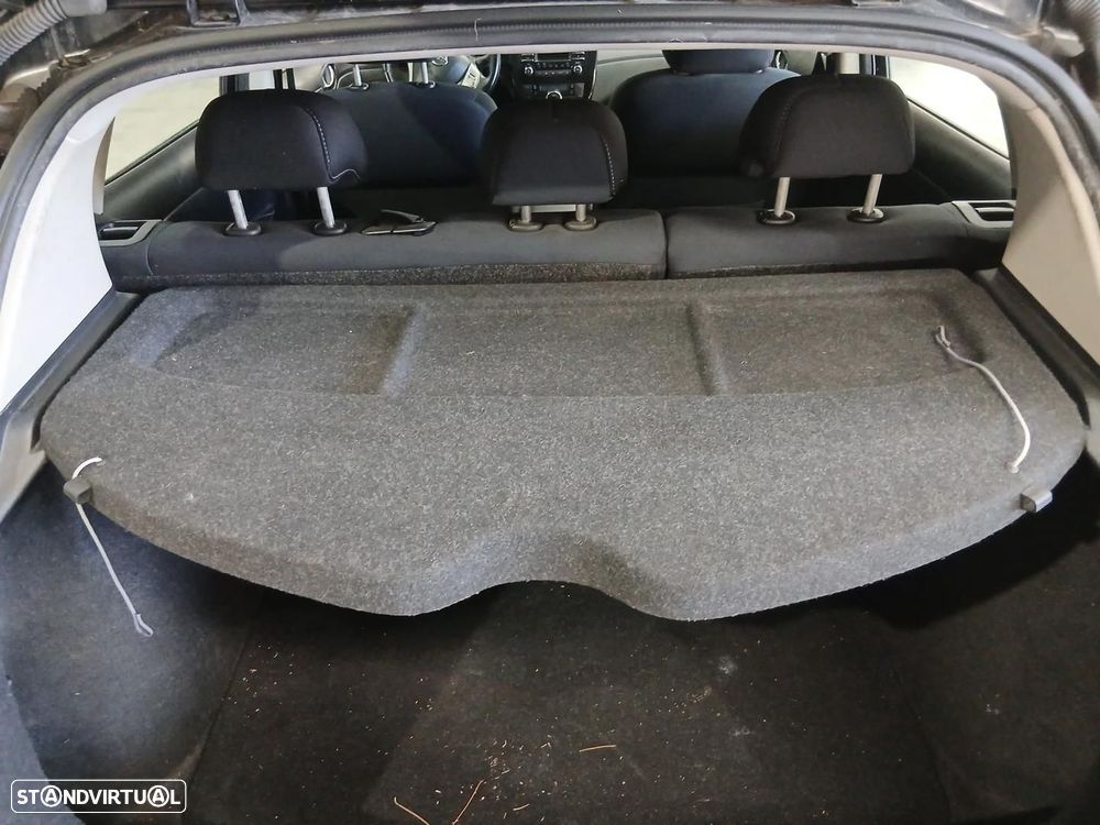 Chapeleira / tampo da mala NISSAN Pulsar Hatchback (C13) - 1