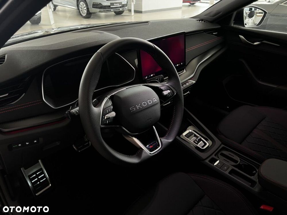 Skoda Octavia 2.0 TSI RS DSG - 21