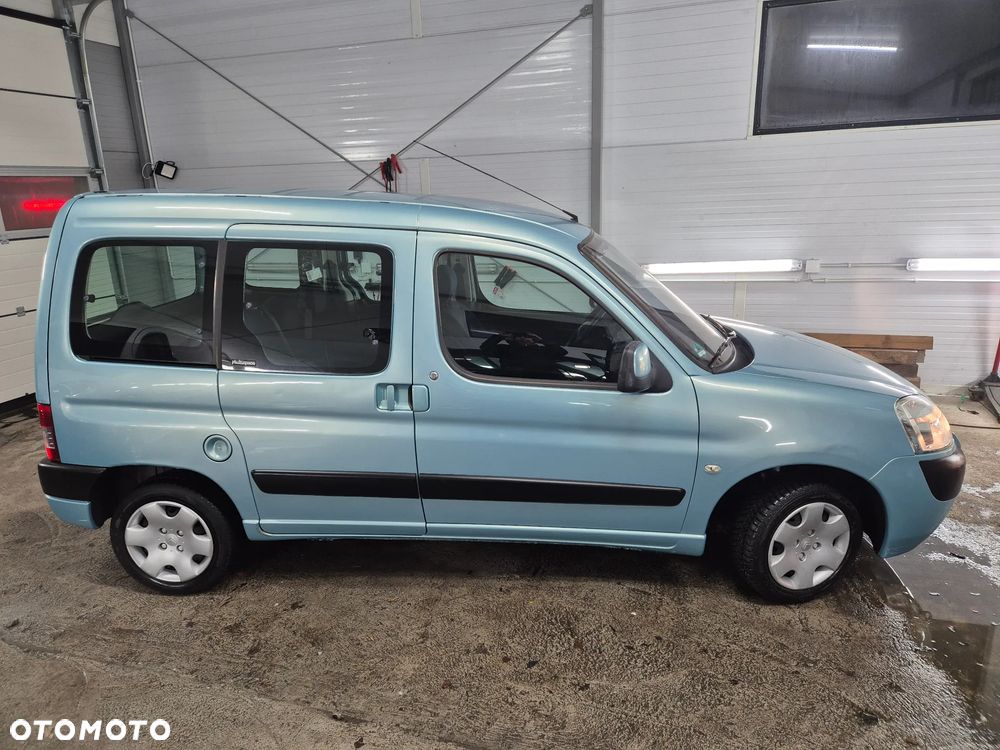 Citroën Berlingo Multispace 1.4i Plus Top-Edition - 4