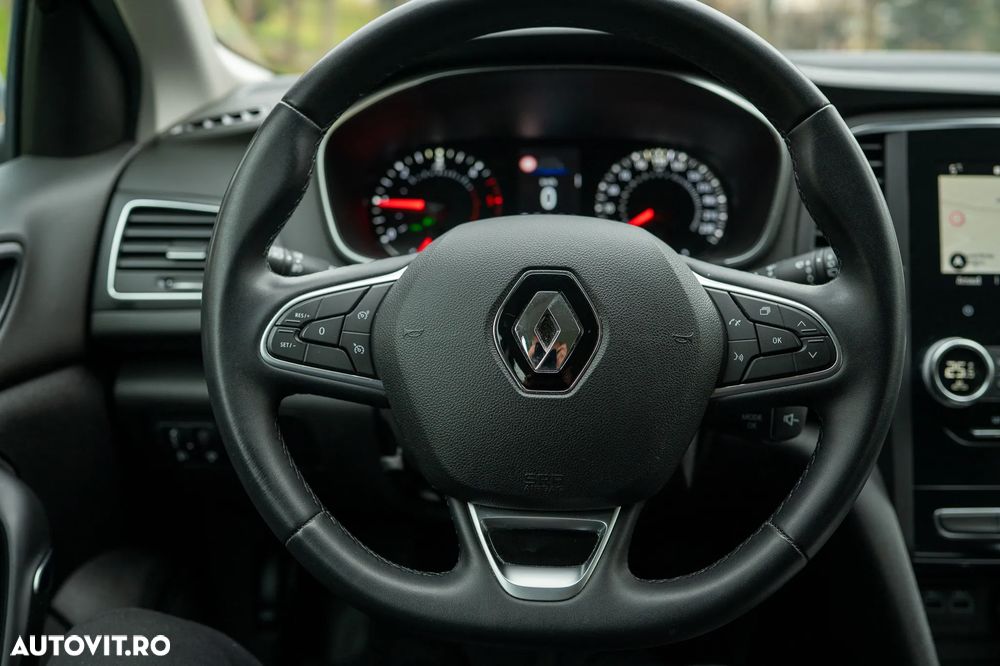 Renault Megane BLUE dCi EDC Limited - 14