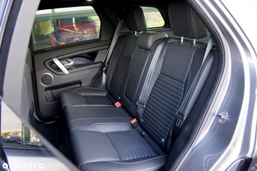 Land Rover Discovery Sport 2.0 D200 mHEV Landmark - 21