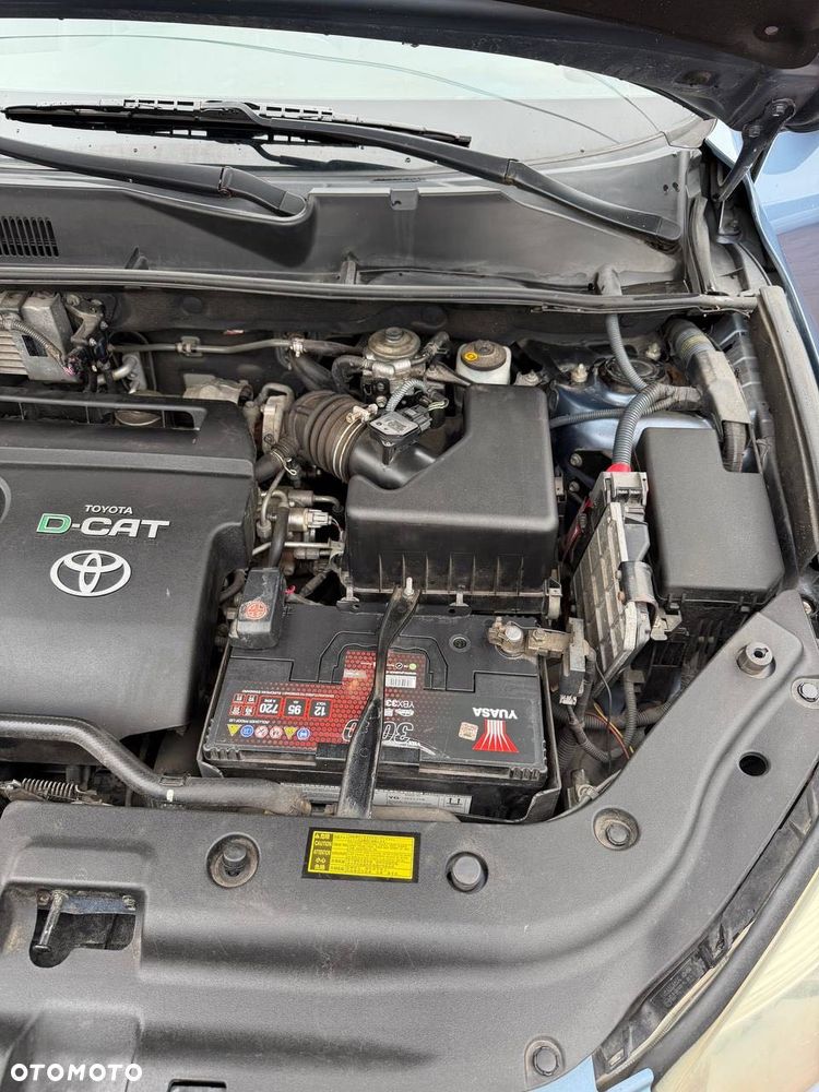 Toyota RAV4 - 8