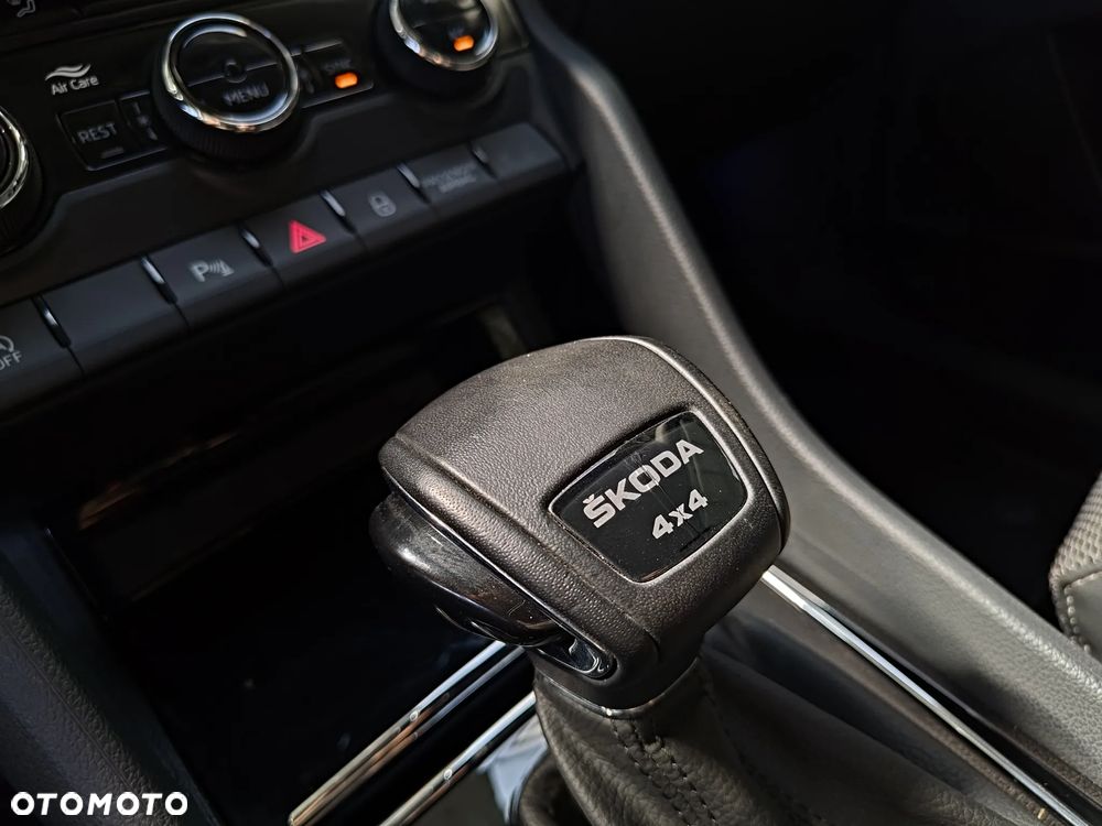 Skoda Kodiaq 2.0 TSI 4x4 Sportline DSG - 33