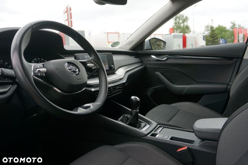 Skoda Octavia - 8