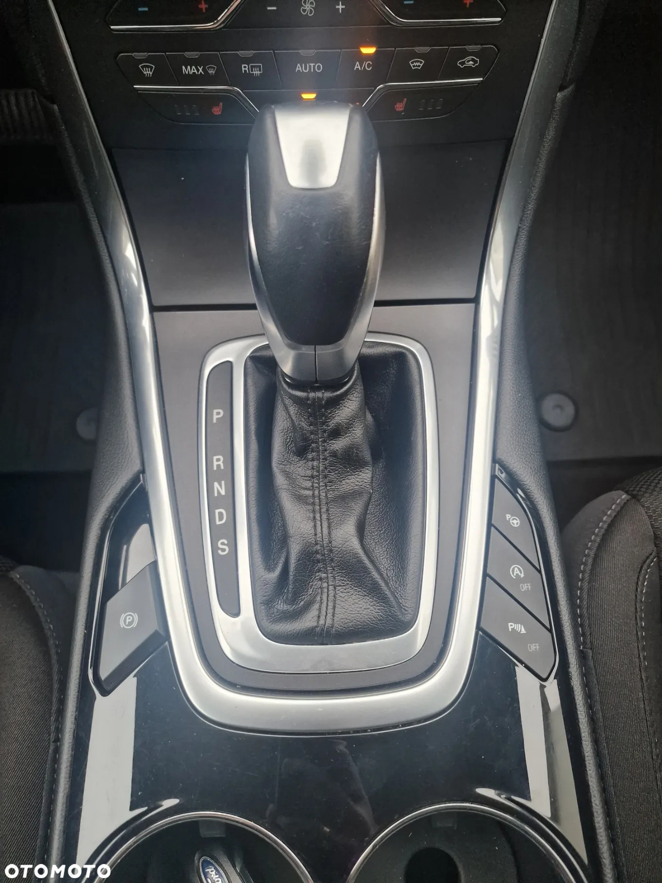 Ford S-Max 2.0 TDCi Titanium PowerShift - 20