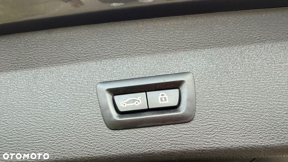 BMW X1 xDrive20d M Sport - 28