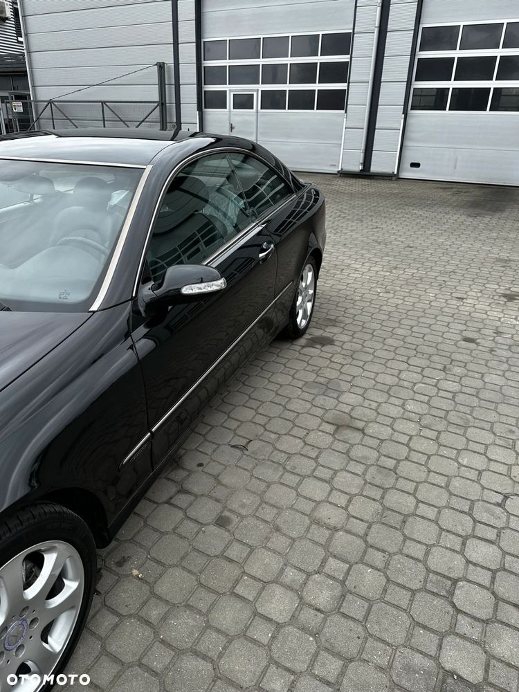 Mercedes-Benz CLK - 2
