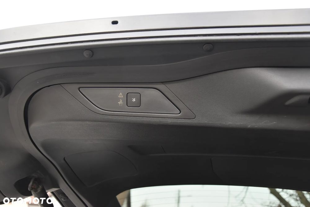 Citroën C4 Grand Picasso BlueHDi 150 EAT6 Exclusive - 25