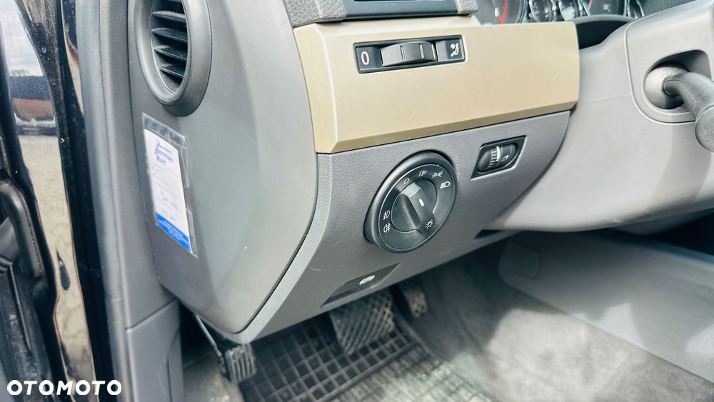 Volkswagen Touareg 3.2 V6 Tiptr - 15